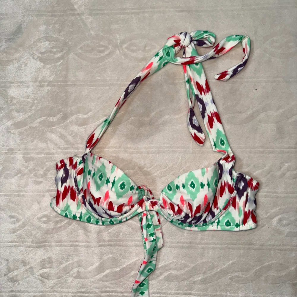 American Eagle Outfitters Y2K bikini top
